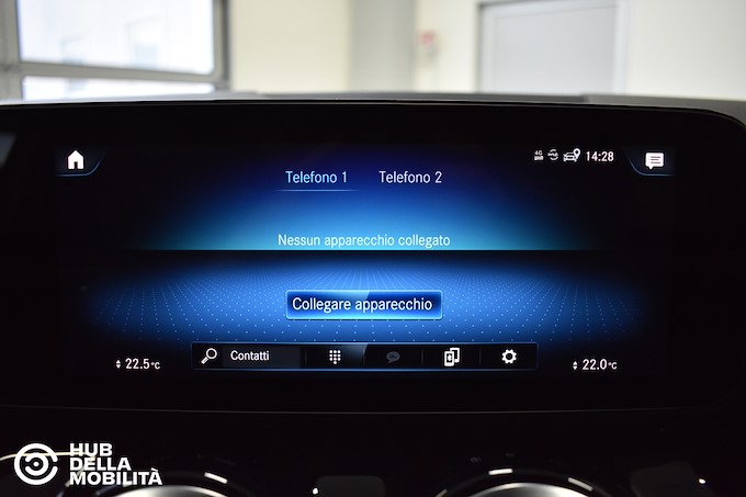 MERCEDES-BENZ GLA 200 d Automatic Premium